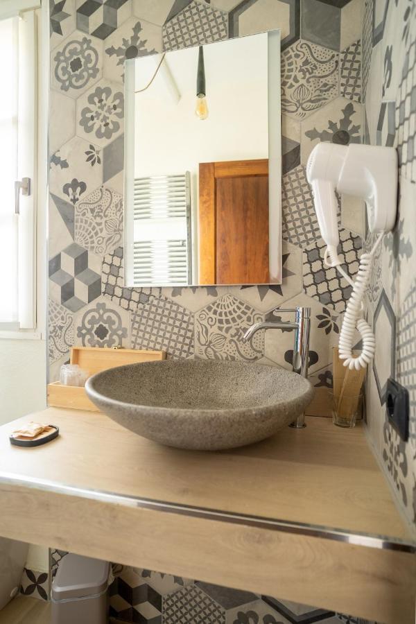 Agriturismo Cascina Sciulun Monforte dʼAlba Dış mekan fotoğraf